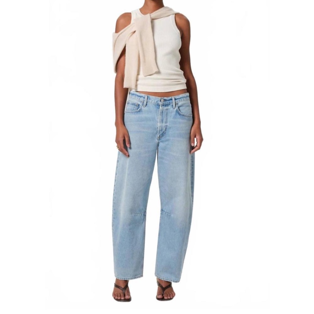 Citizens of Humanity
Miro Relaxed Jeans
Barrel fit